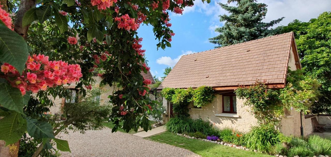 Maison Des Maries Beaulieu-sur-Loire Eksteriør bilde
